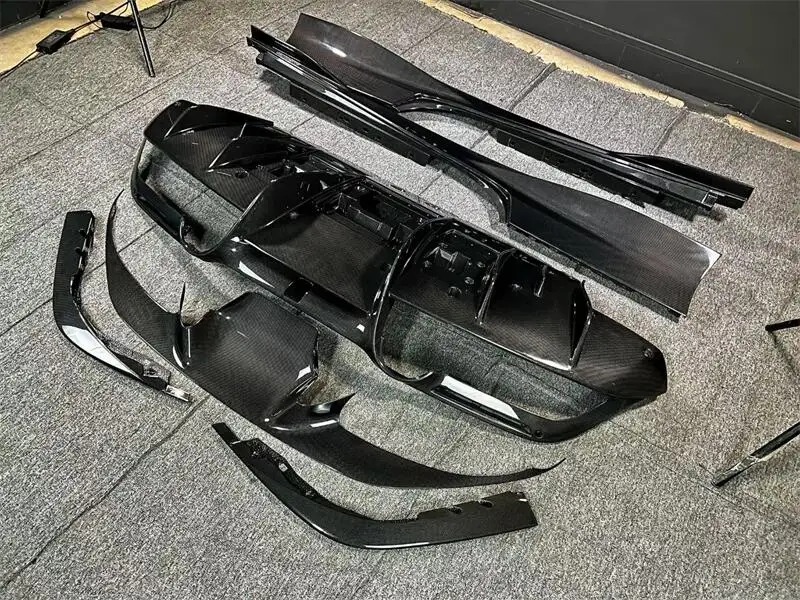 Car Kit for  F8 Modified OEM Carbon Fiber Front Lip Front Trim Side Skirt Rear Lip Tail Wing
